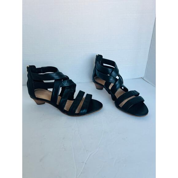 Collection by Clarks Mena Silk Black Leather Ultimate Strappy Comfort Sandals 7M - Picture 2 of 10